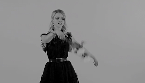 Anya Taylor-Joy Black And White
