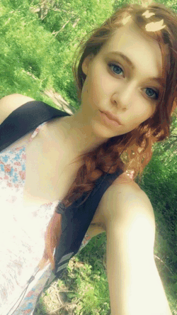 Sex Gif - Beautiful redhead