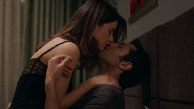 Beeren Saat - Romantic Kissing