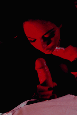 Sex Gif - Christy Mack as Zatanna