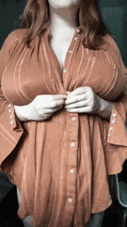 Sex Gif - Huge tits!