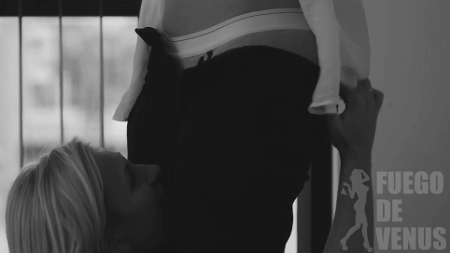 Kinky lesbians