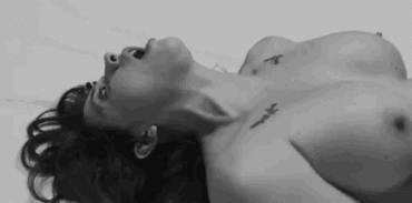 Sex Gif - Licking her vagina always makes her come - Sexy Hot Curvy MILF Gif