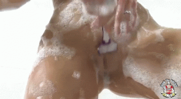Sex Gif - Pinky June shaving her teen pussy.