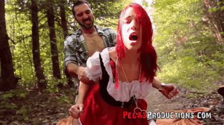 Redhead Cosplay Fucking doggystyle outdoor