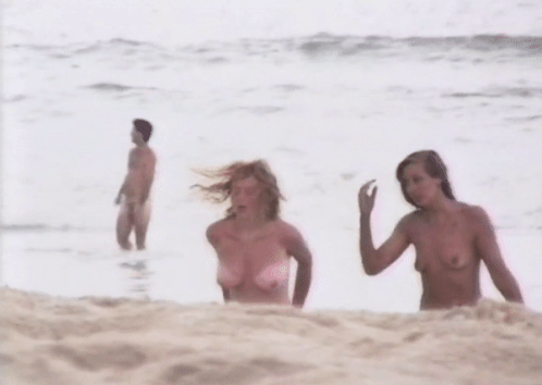 Retro Beach Babes