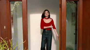 Sex Gif - Selena at the nude Sun Club
