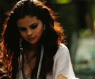 Sex Gif - Selena Gomez -7/92 -5'5''- 34B-24-36''- 126lbs - 7-Shoe, Cutie Cunnilingus! - Yum! Yum!