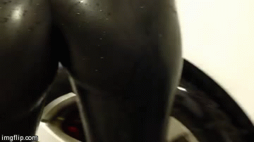 Sex Gif - slowmo latex ass!