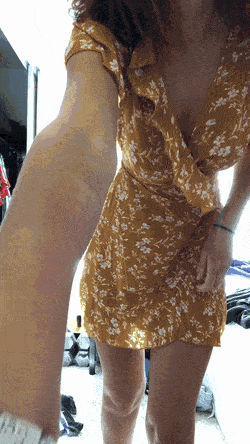 Sex Gif - striptease babe