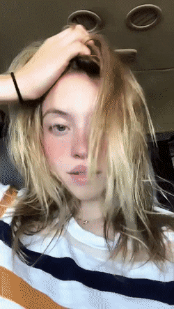 Sex Gif - Sydney Sweeney Beautiful