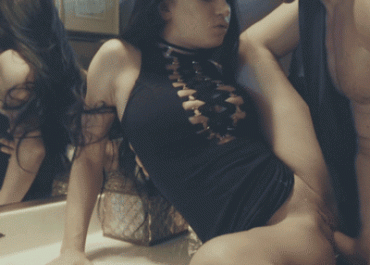 Sex Gif - fuck n the bathroom on date night