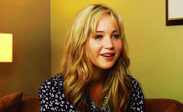 Sex Gif - Jennifer Lawrence -8/90 -5'9''- French Kiss!