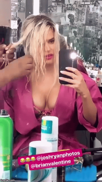 Sex Gif - Lana giving you kisses