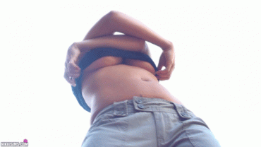 Sex Gif - Nikki Sims Tits