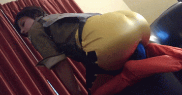 Sex Gif - Overwatch Tracer Cosplayed Bad Dragon