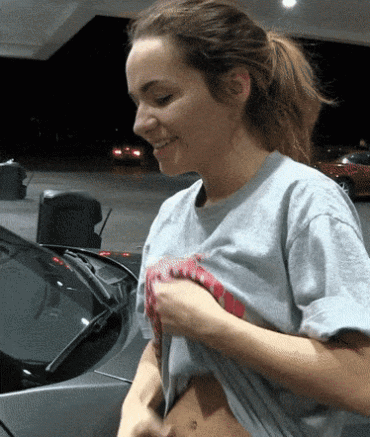 Sex Gif - Teen bave flash tits at gazol station