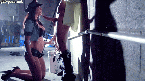 THICK BIG TIT Kendra Lust COP DEEPTHROATS AND RIDES DICK LIKE A CHAMP