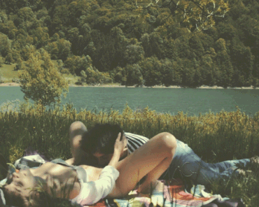 Sex Gif - Vintage Outdoor Sex Cunnilingus Porn gif