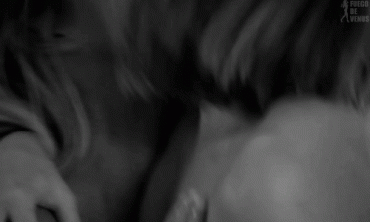 Sex Gif - Ariel Rebel -3/85 -5'1''- 34-25-35''-32A-Bra - 102lbs -6.5-Shoe, With Friend, Petite Cunnilingus! -Yum! Yum!