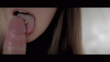 Sex Gif - Beautiful babe oral sex
