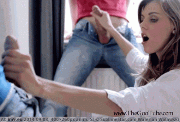 Sex Gif - Double handjob from brunette
