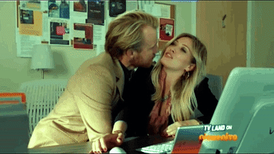 Hilary Duff - Fingered!