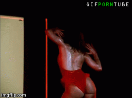Sex Gif - Jennifer Lopez shaking her world famous booty