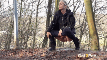 Sex Gif - Licky Lex relieving her pee desperation on a country path