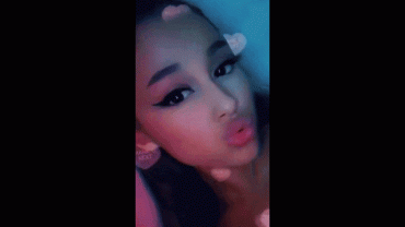 Sex Gif - Ariana Grande - The "Good Shit" Selfie!