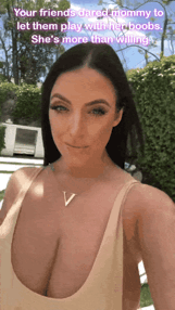Sex Gif - Mom is a babe